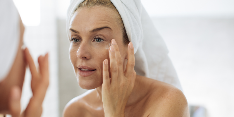 Clear Acne & Combat Ageing