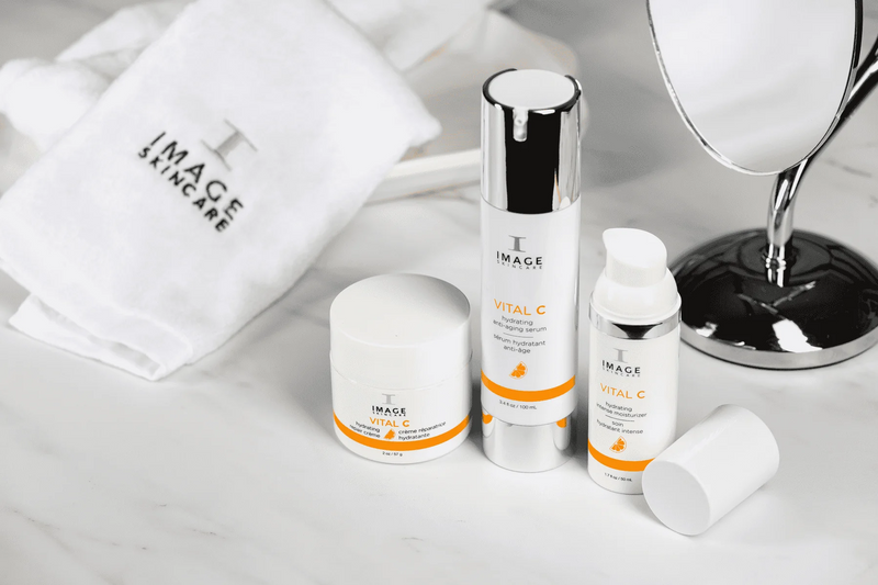 Vitamin C Skincare: The Key to Relieving Dry Skin