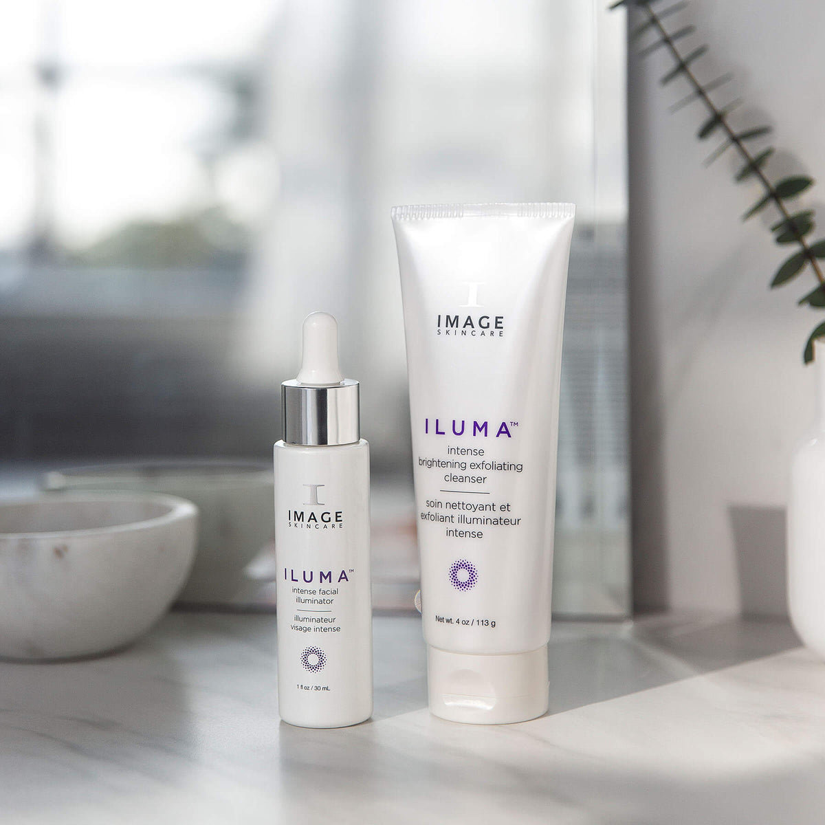 ILUMA intense facial illuminator